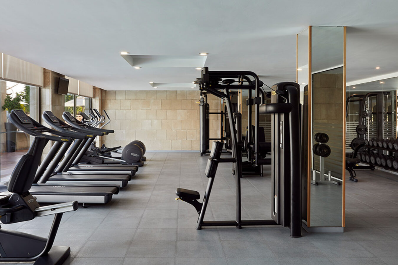 FITNESS CENTER 2