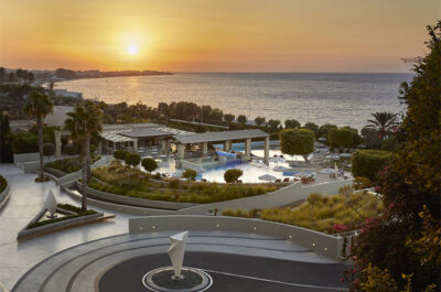 amus-home-mb-rhodes